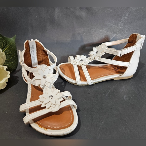 wonder nation Other - Girls White Flower Flat Sandals